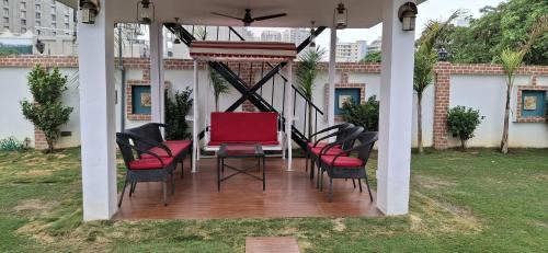 Gurugram House | Courtyard By Palm -3BKH Mini Farm House