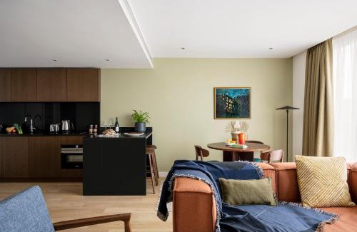 Canary Wharf Hotel | Cove Landmark Pinnacle