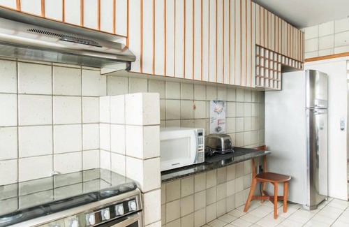 Boa Viagem Apartment | Coverage on the seafront in the best stretch of Boa Viagem w/exclusive pool