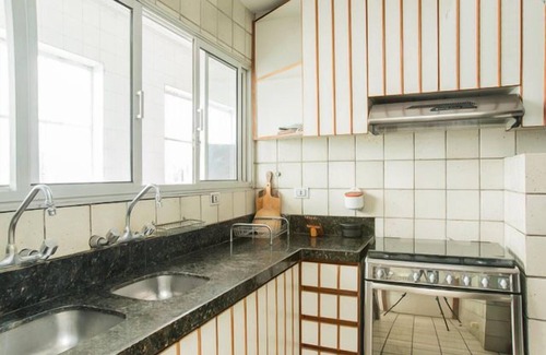 Boa Viagem Apartment | Coverage on the seafront in the best stretch of Boa Viagem w/exclusive pool