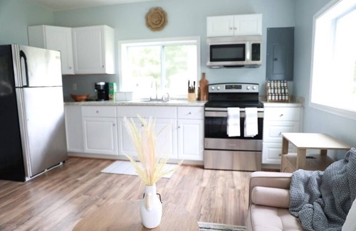 Glen Allen House | Cozy 1-bedroom house in charming Glen Allen with AC