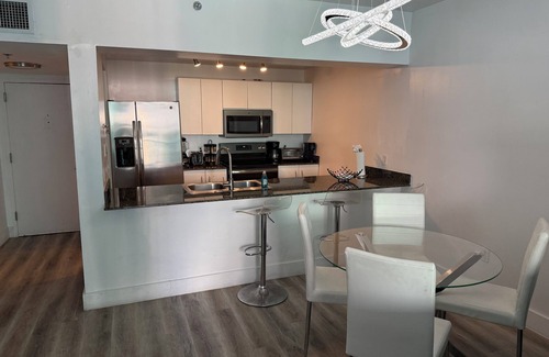 Brickell Condo | Cozy 1-bedroom penthouse condo with WiFi, fitness room in beautiful Miami