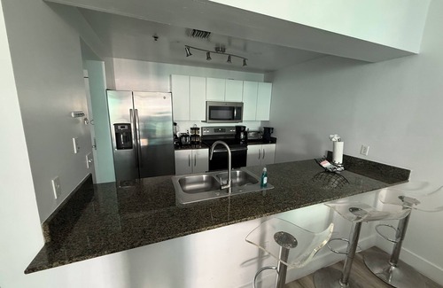 Brickell Condo | Cozy 1-bedroom penthouse condo with WiFi, fitness room in beautiful Miami
