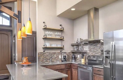 Grand Elk Ranch Resort | Cozy 1 Bedroom Suite in the Rocky Mountains