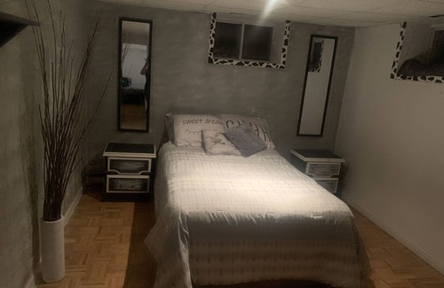The Nation Apartment | Cozy 2 bed appartementn Short term nOr rent room per night n20 min from Ottawa