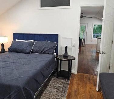 Snellville Apartment | Cozy 2 Bedroom 2Bath Guest House