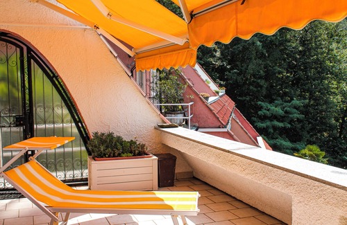Poppino Apartment | Cozy 2 bedroom apartment with stunning views of Lake Maggiore