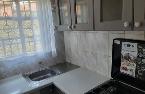 Muthaiga House | Cozy 2 bedroom home in Roslyn Runda with WI-FI