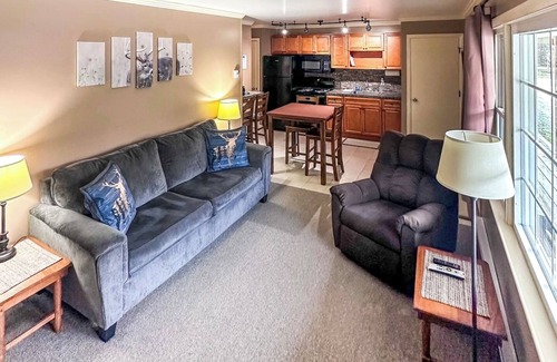 Stratton Condo | Cozy 2 Bedroom unit located 1-1/4 miles from Mt. Snow with gas fireplace #14