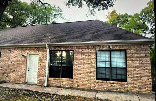 College Station Apartment | Cozy 2-bedroom in College Station minutes from campus!