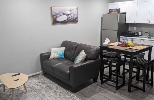 Regina Apartment | Cozy 2BR basement suite near the airport & highway—for every stay!