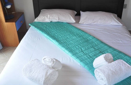 Sivros Apartment | Cozy 3BR apartment in a traditional quiet village in Lefkada-Deilina Apartment