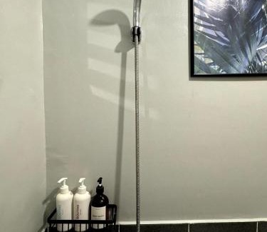 Talomo District Apartment | Cozy 3BR Bungalow House with Netflix & Games