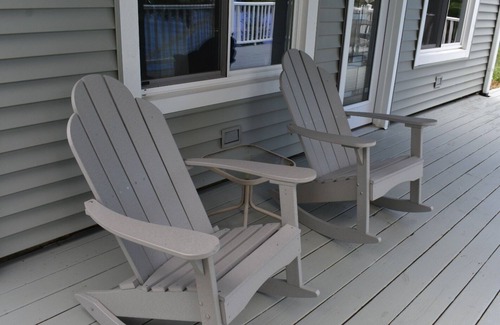 Hudson Cottage | Cozy A-frame on Lime Lake