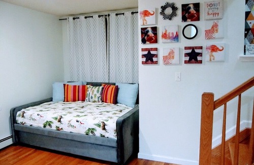 Ocean Hill Apartment | Cozy and Charming Brooklyn 1-Bedroom with Balcony