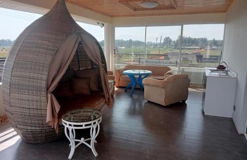 Eldoret House | Cozy and Comfi Family Stay with Unique Private Room