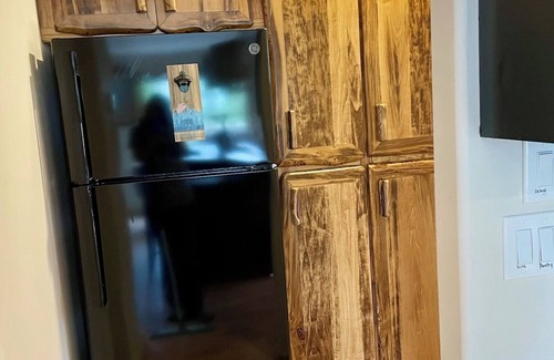 Valley of the Sun Cabin | Cozy and Comfy Mountain Retreat Near Breckenridge Ski Resort