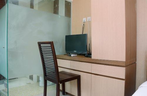 Depok Apartment | Cozy and Minimalist Studio Apartment at Saladdin Mansion By Travelio