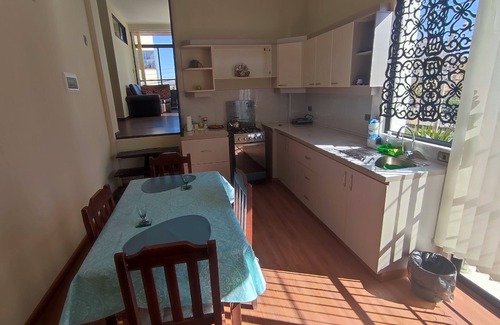 Cochabamba Apartment | Cozy and modern two-bedroom apartment in a residential area -La Campana