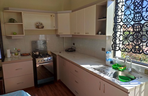 Cochabamba Apartment | Cozy and modern two-bedroom apartment in a residential area -La Campana