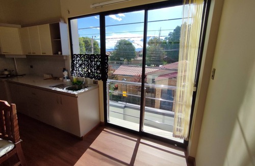 Cochabamba Apartment | Cozy and modern two-bedroom apartment in a residential area -La Campana