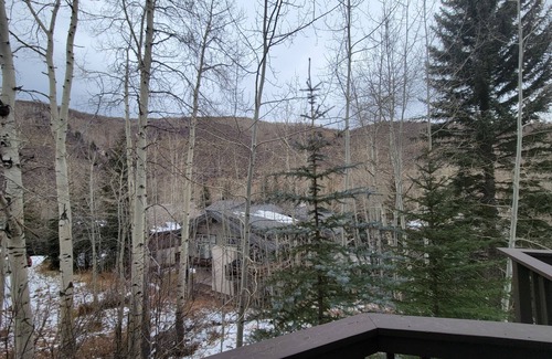 Intermountain Condo | COZY AND PEACEFUL WEST VAIL, HUGE PRIVATE DECK, WALK TO BUS STOP