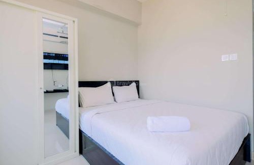 Tajur Halang Apartment | Cozy and Restful Studio LRT City Sentul - Royal Sentul Park Apartment By Travelio
