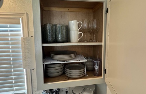 Onalaska Cabin | Cozy and updated 1 bed cabin minutes from Lake Livingston Texas!