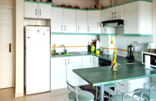 San Sebastian de la Gomera Apartment | Cozy apartment in San Sebastián, 44 m² with sea view