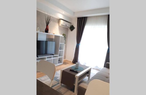 Stefanestii de Jos Apartment | Cozy Apart in Cosmopolis