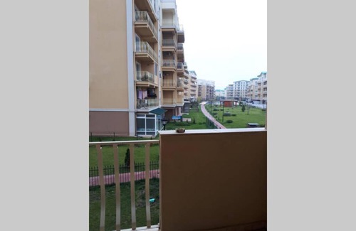 Stefanestii de Jos Apartment | Cozy Apart in Cosmopolis