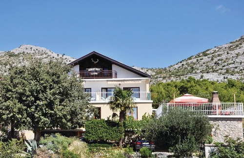 Starigrad Apartment | Cozy apartment in Starigrad Paklenica