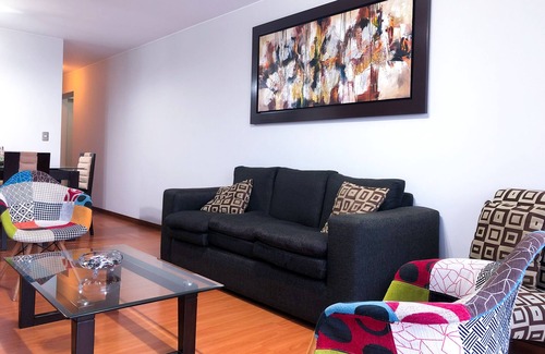 Leuro Apartment | Cozy apartment for 07 guests in Central Miraflores