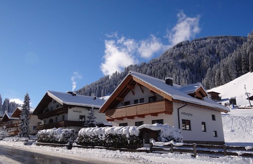 Lanersbach Apartment | Cozy apartment for 4-5 people