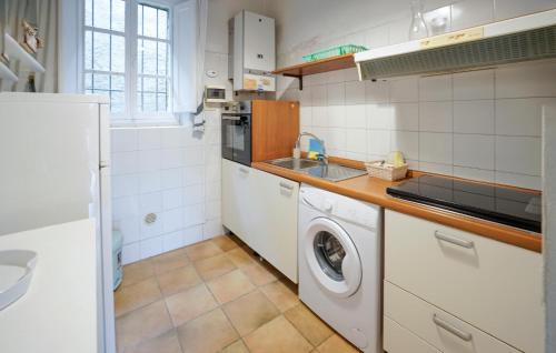 Simignano Apartment | Cozy Apartment In Ancaiano