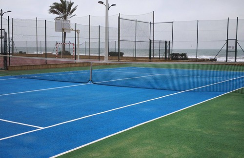 Port Saplaya Apartment | Cozy apartment in front of the sea 5' away from Valencia