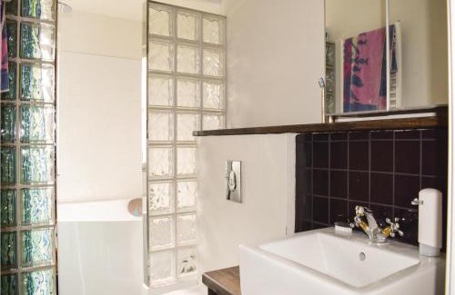 Hyltebruk Apartment | Cozy Apartment In Hyltebruk With Wifi