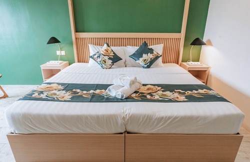 Cebu Apartment | Cozy apartment in Metro Cebu City with AC, WiFi, fitness room @ Diane Residences