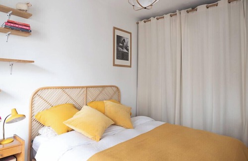 Quartier de la Chapelle Apartment | Cozy apartment near Goutte d'Or