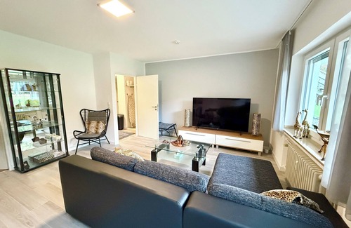 Osterath Apartment | Cozy apartment with a view of the countryside near the trade fair