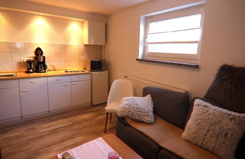 Gaegelow Apartment | Cozy Apartment with Garden