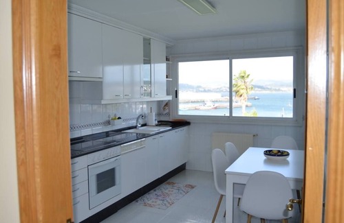 Souto Apartment | Cozy apartment with views in Sada
