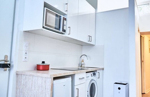 Creil Apartment | Cozy appartment at Creil city center, 6mins walk from Creil train station