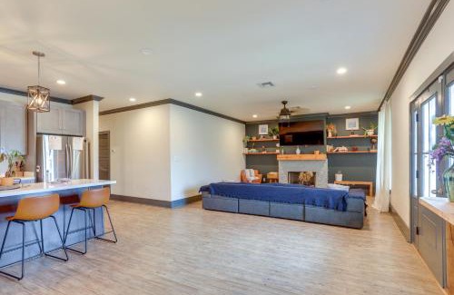 Arabi House | Cozy Arabi Home with Yard about 6 Mi to French Quarter!