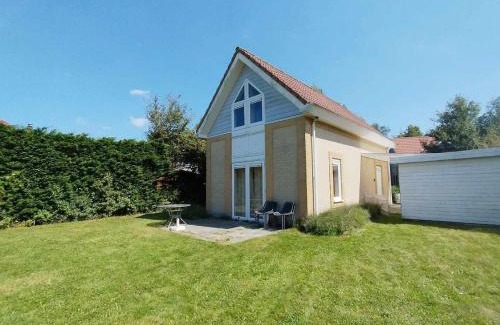 Kamperland House | Cozy Beach House Beautiful Water View, WiFi & Parking