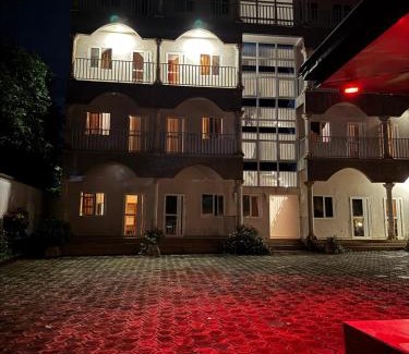 Kribi Apartment | Cozy Beach Studio with Kitchen by Casa