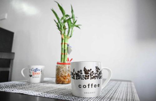 Trece Martires Apartment | Cozy Belle Suite Relaxing Place at SMDC Hope Residences