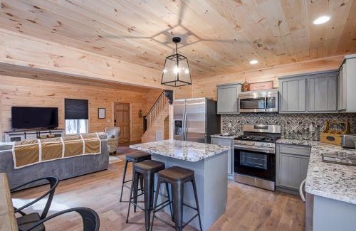 Dahlonega House | Cozy Cabin near Historic Dahlonega Town Square