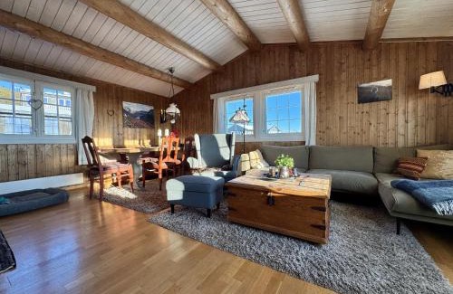 Kamben House | Cozy cabin with breathtaking views on Golsfjellet