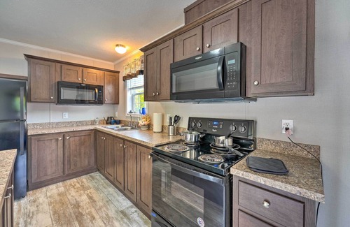 Cassopolis Cottage | Cozy Cassopolis Retreat on Little Fish Lake!